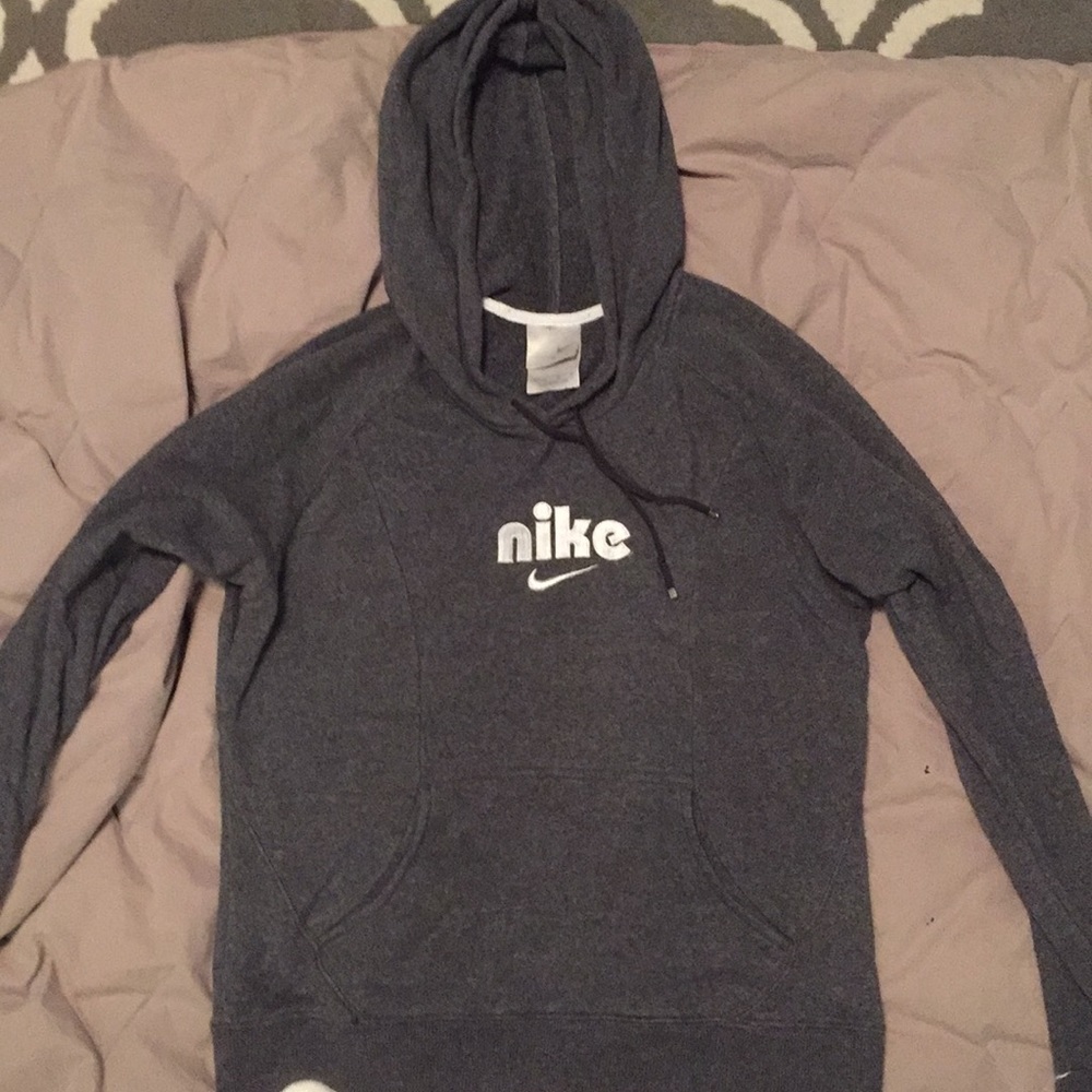 Nike sweatshirt